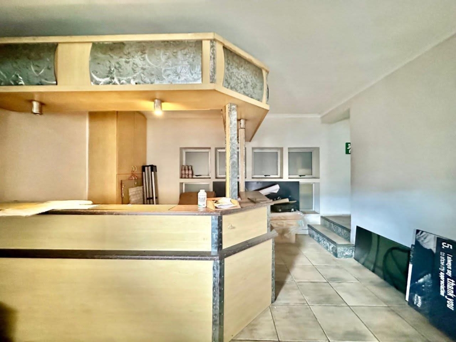 Commercial Property for Sale in Beaconvale Western Cape